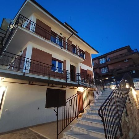 Belvedere Rooms Guest House ローマ エクステリア 写真