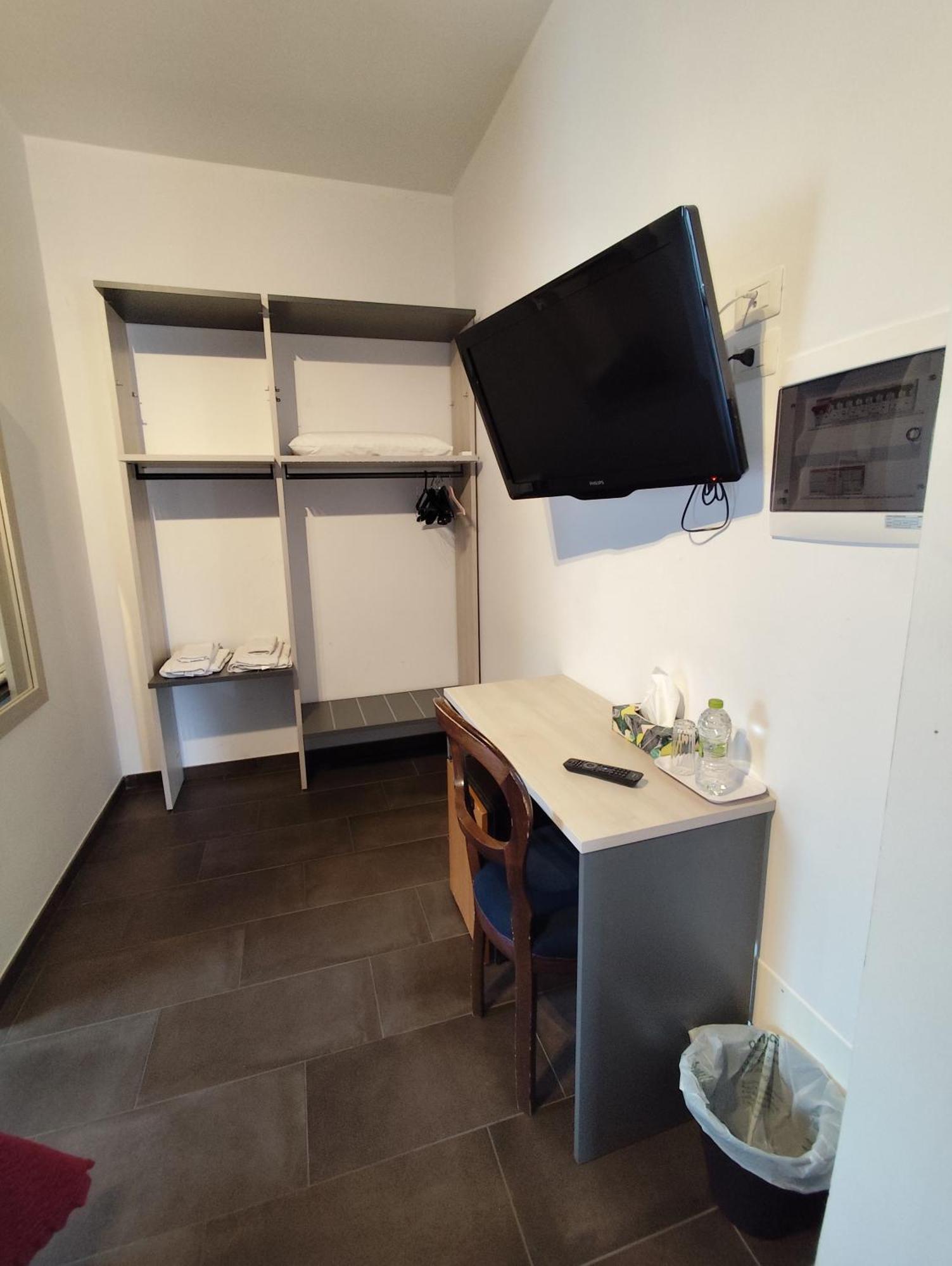 Belvedere Rooms Guest House ローマ エクステリア 写真