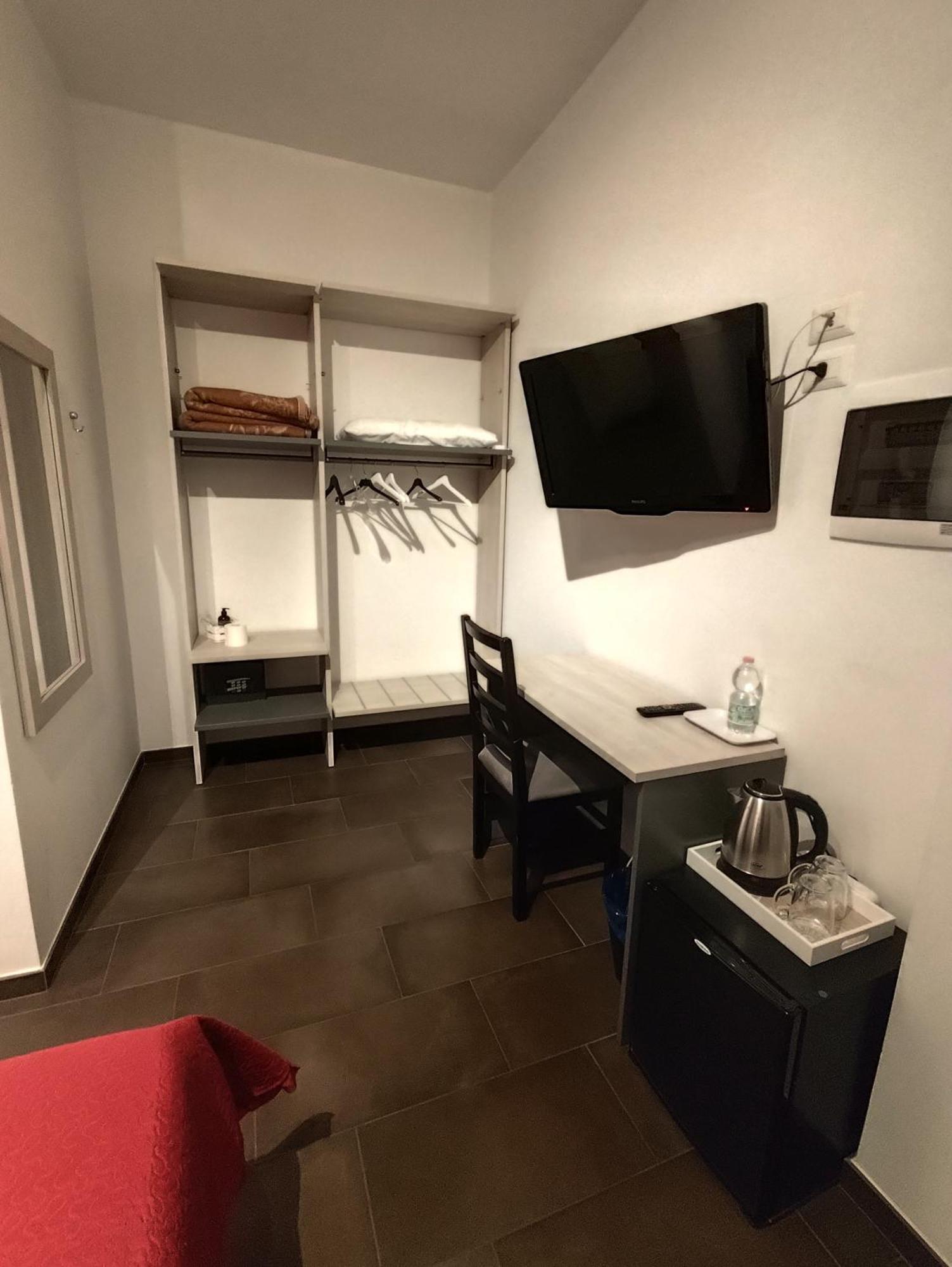 Belvedere Rooms Guest House ローマ エクステリア 写真