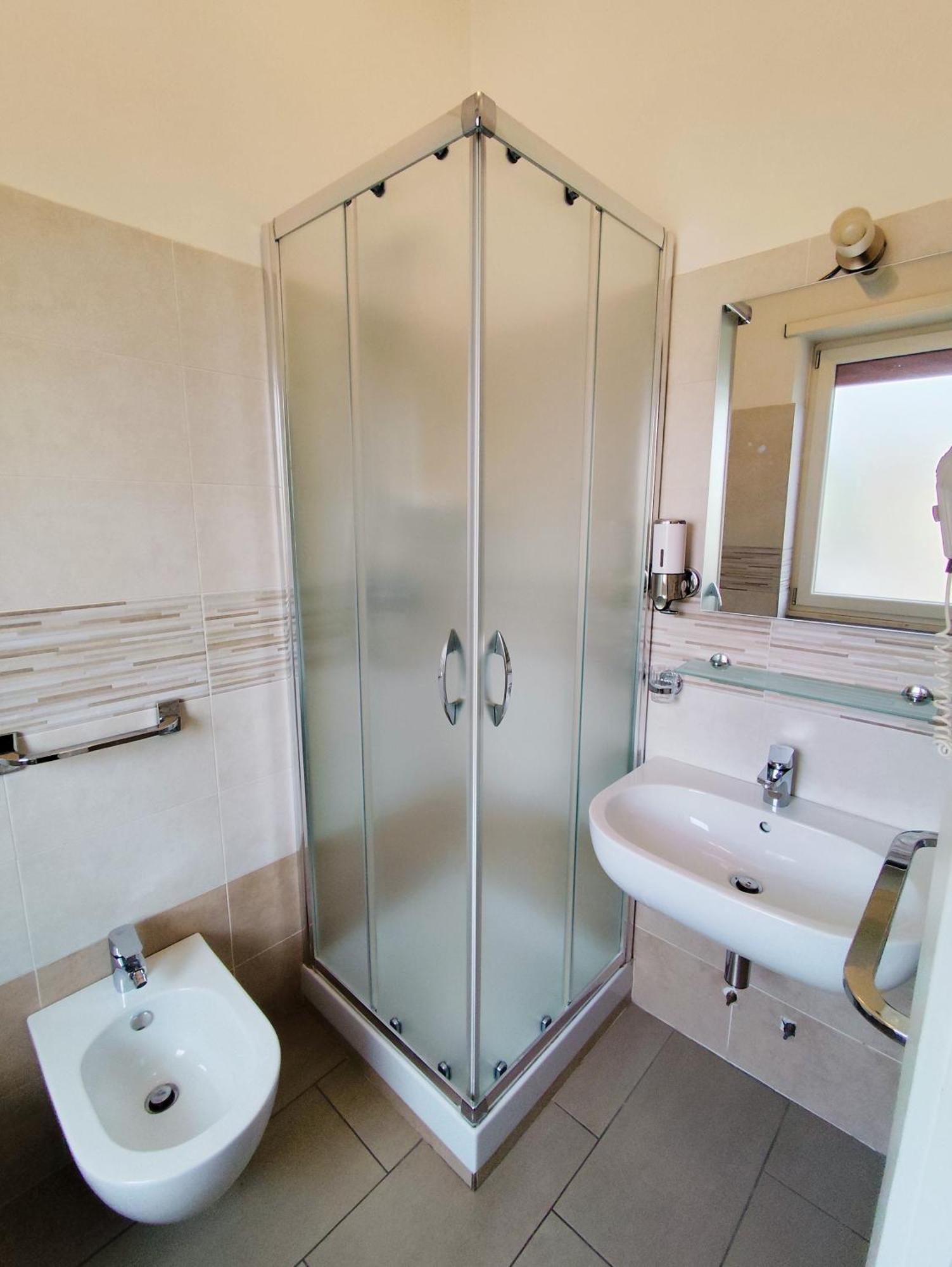 Belvedere Rooms Guest House ローマ 部屋 写真