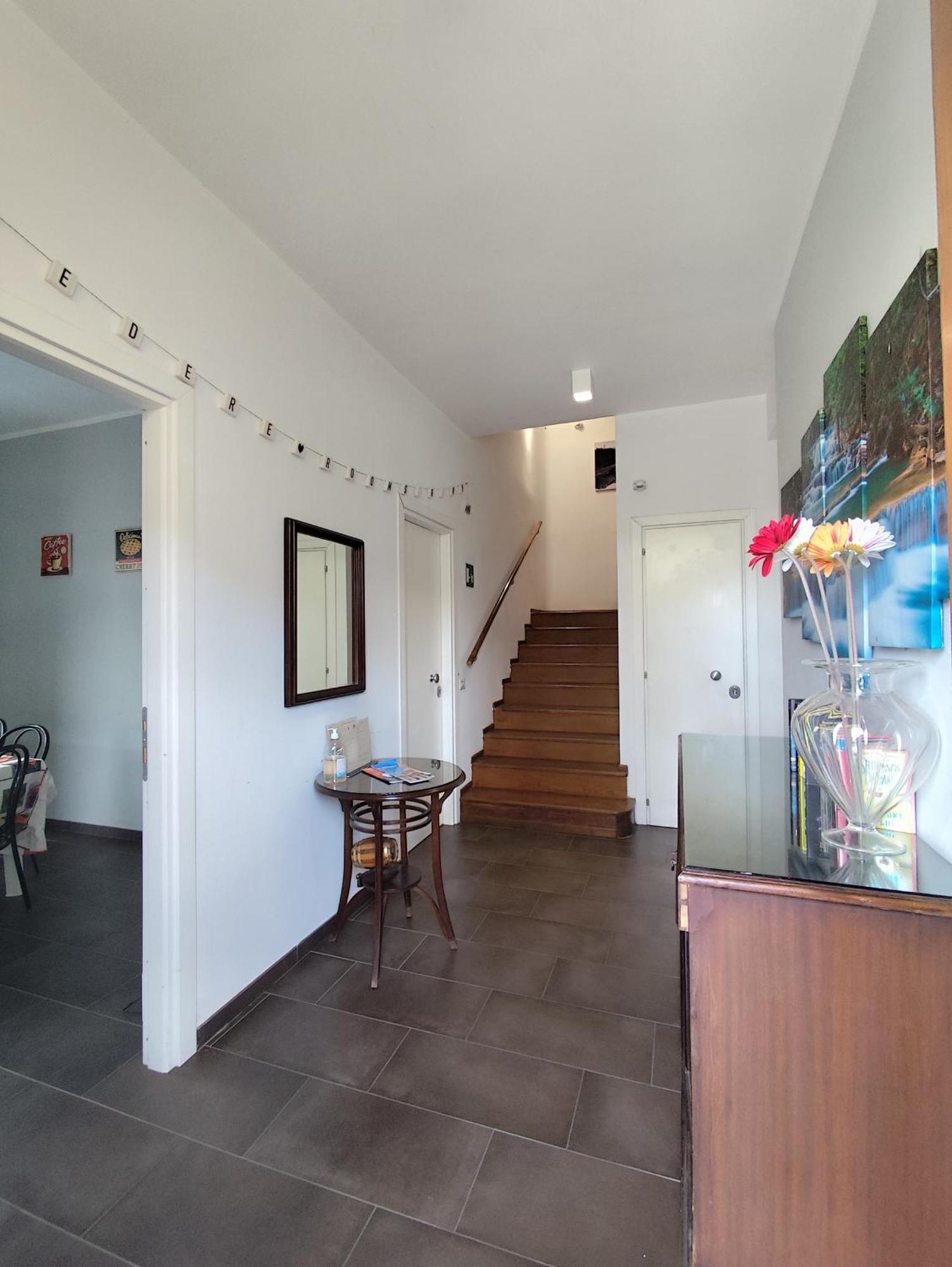 Belvedere Rooms Guest House ローマ エクステリア 写真