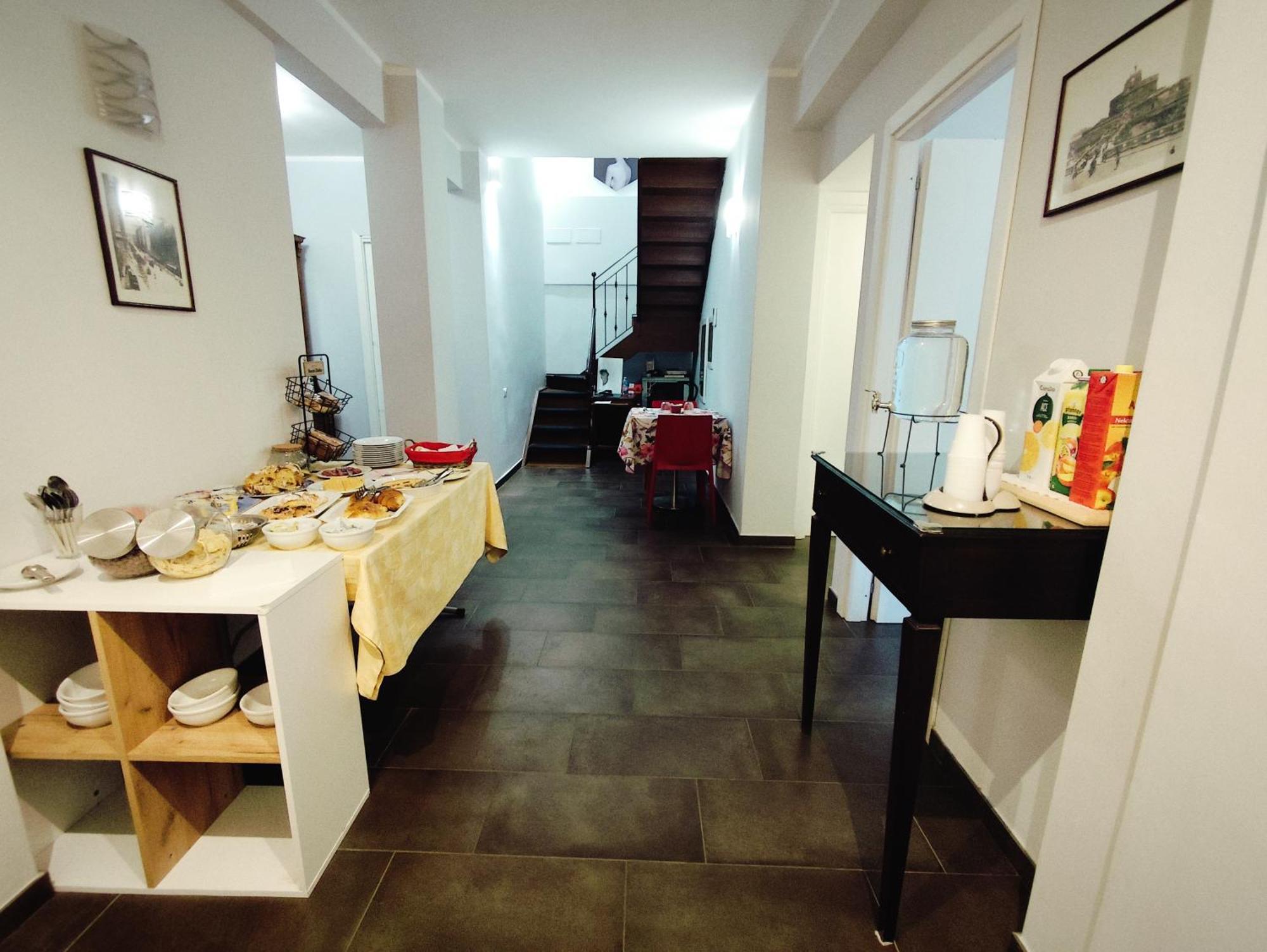 Belvedere Rooms Guest House ローマ エクステリア 写真